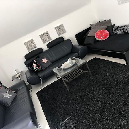 哈恩Bel Art Etage Mit Grossem Parkplatz公寓 外观 照片