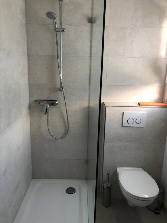 哈恩Bel Art Etage Mit Grossem Parkplatz公寓 外观 照片
